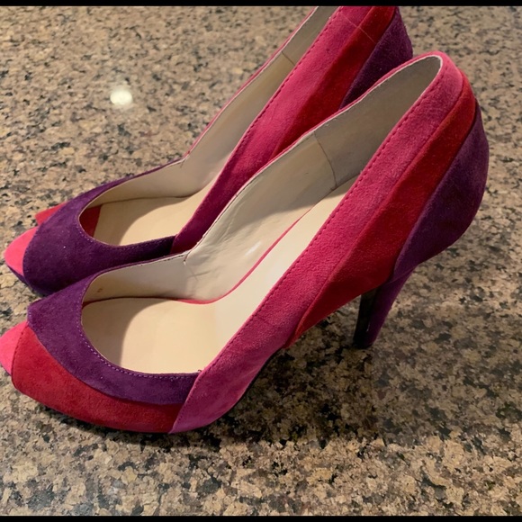 Color block suede pumps - Picture 2 of 4